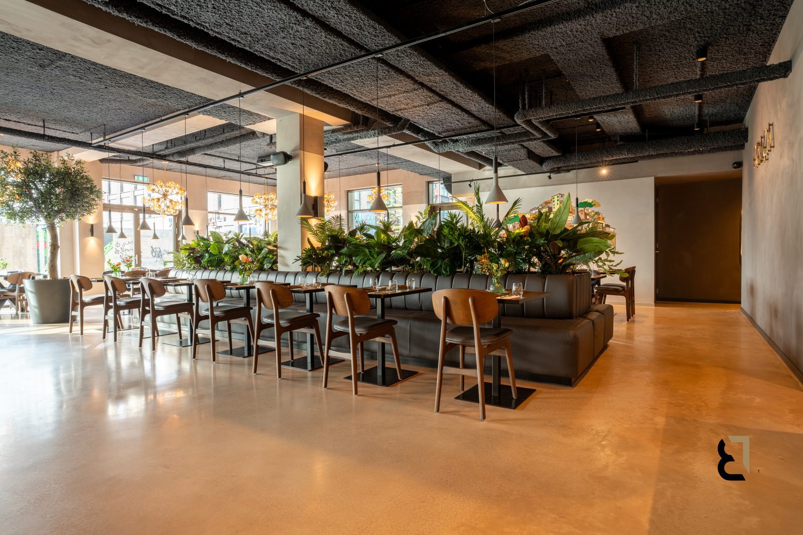 Betonvloeren voor de horeca | Realisatie van een woonbetonvloer bij Restaurant Graca in Amsterdam
