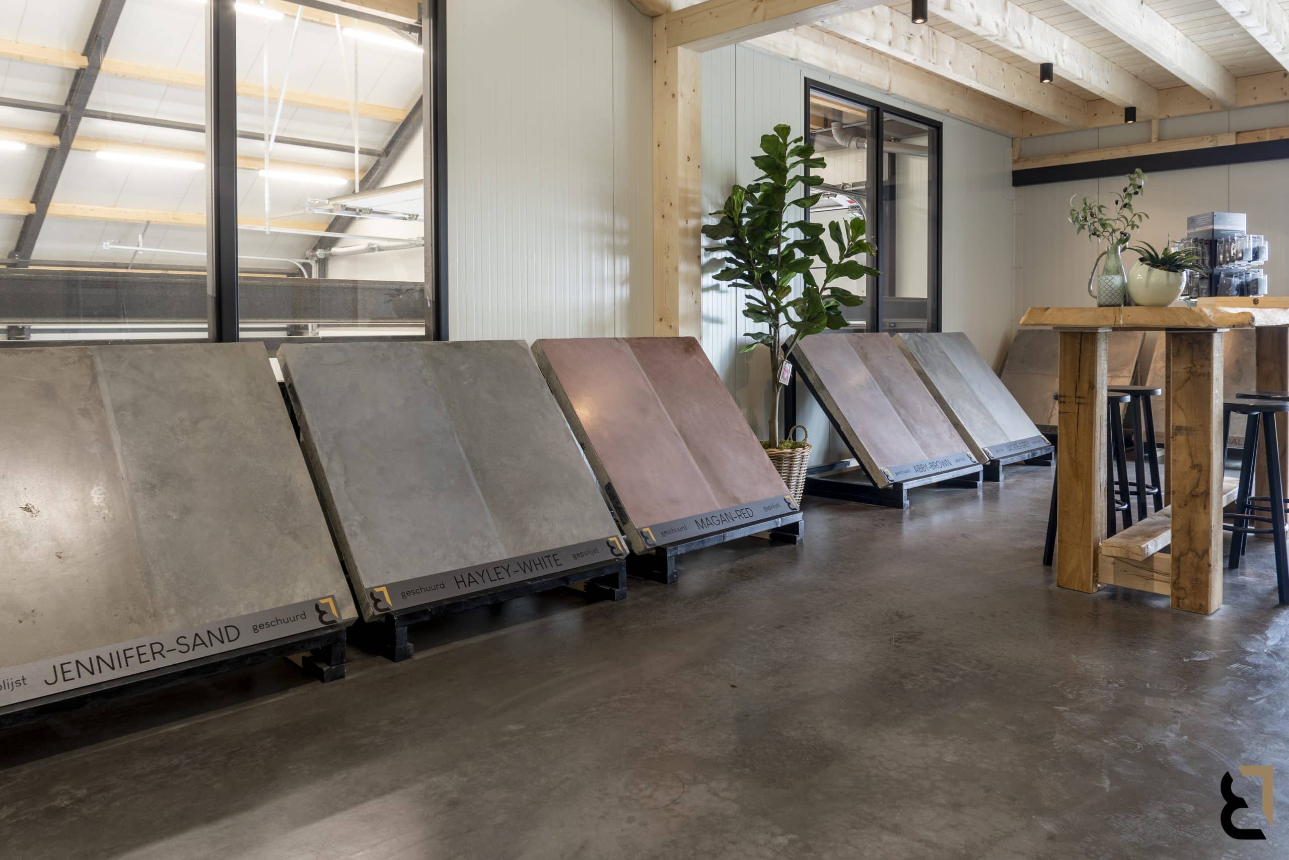 Showroom Bull Woonbeton