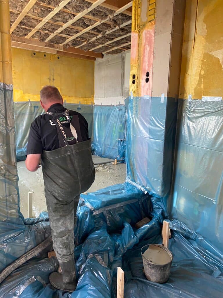 Storten van schuimbeton in een woning